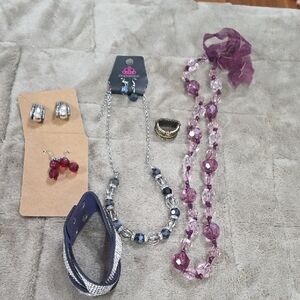 Jewelry Bundle(6) Necklaces Bracelet Earrings Ring Paparazzi Plus GUC